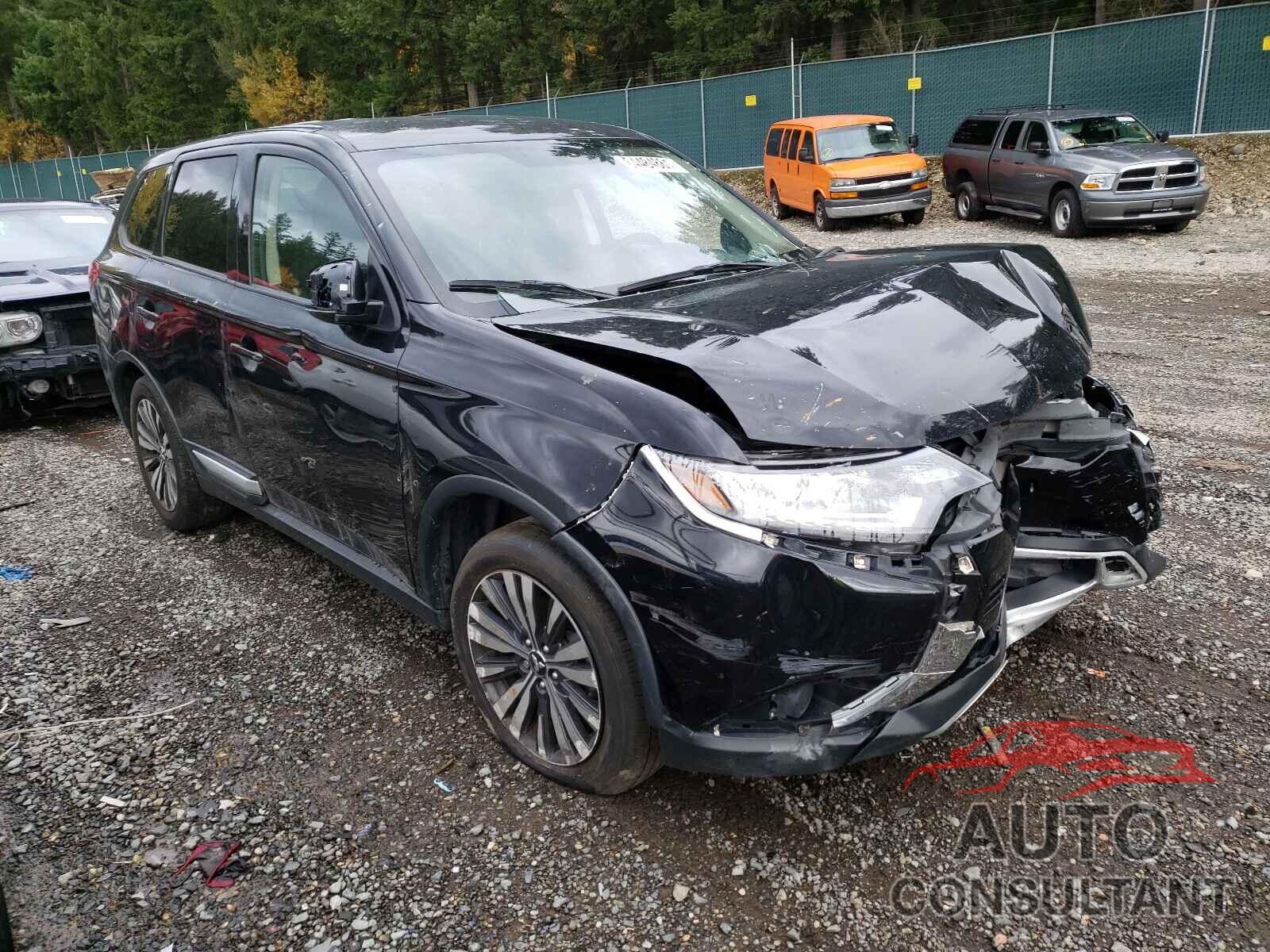 MITSUBISHI OUTLANDER 2019 - JA4AD2A33KZ012830