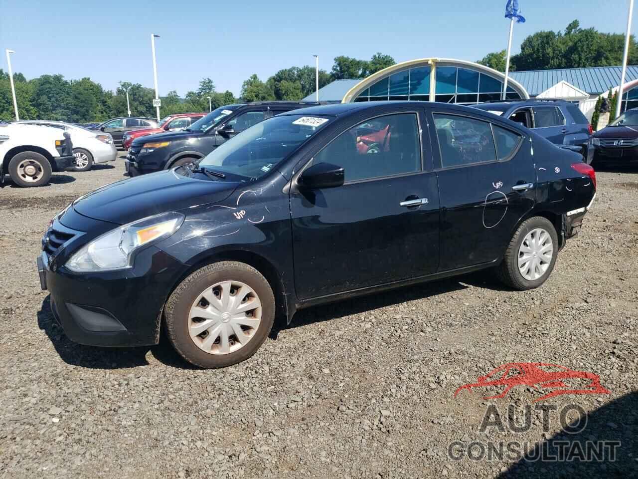 NISSAN VERSA 2017 - 3N1CN7AP7HL861857