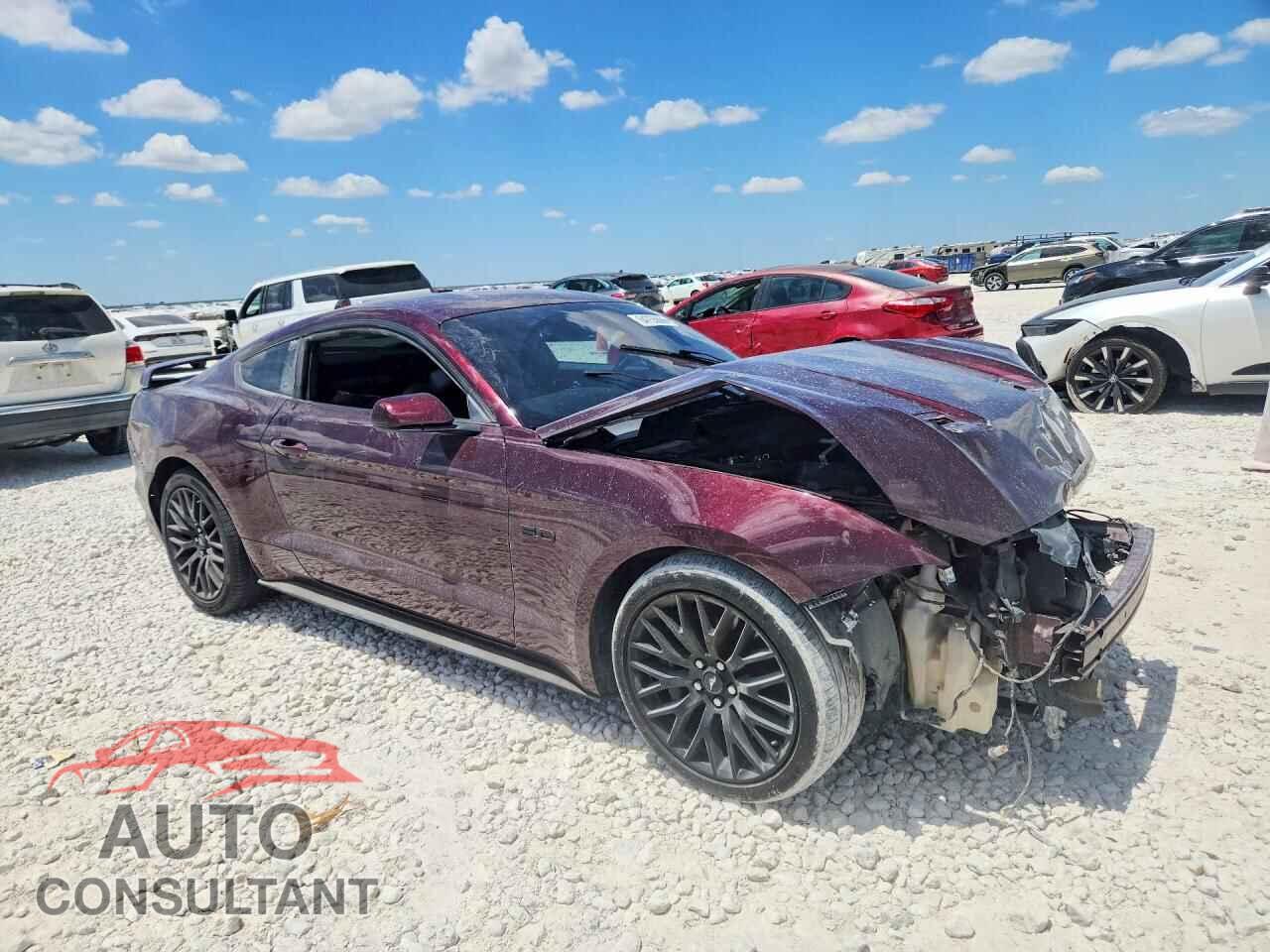 FORD MUSTANG 2018 - 1FA6P8CF3J5146357