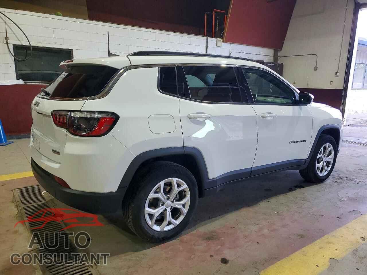 JEEP COMPASS 2024 - 3C4NJDBNXRT139099