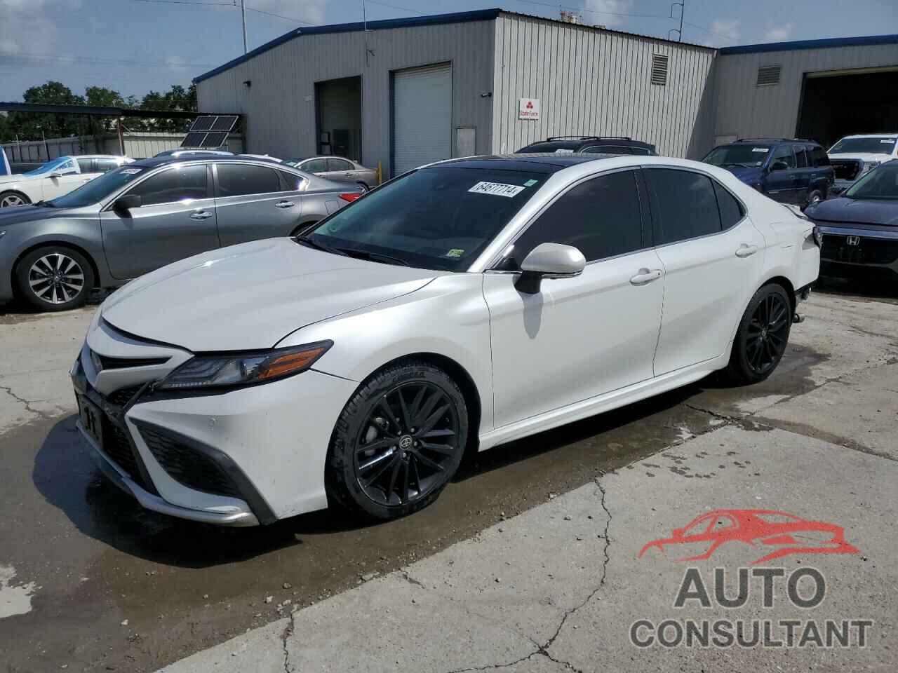 TOYOTA CAMRY 2021 - 4T1K61AK6MU609441