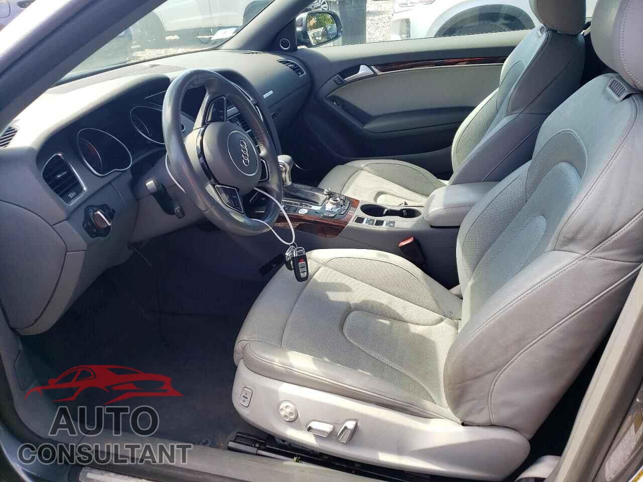 AUDI A5 2014 - WAULFAFH1EN014107