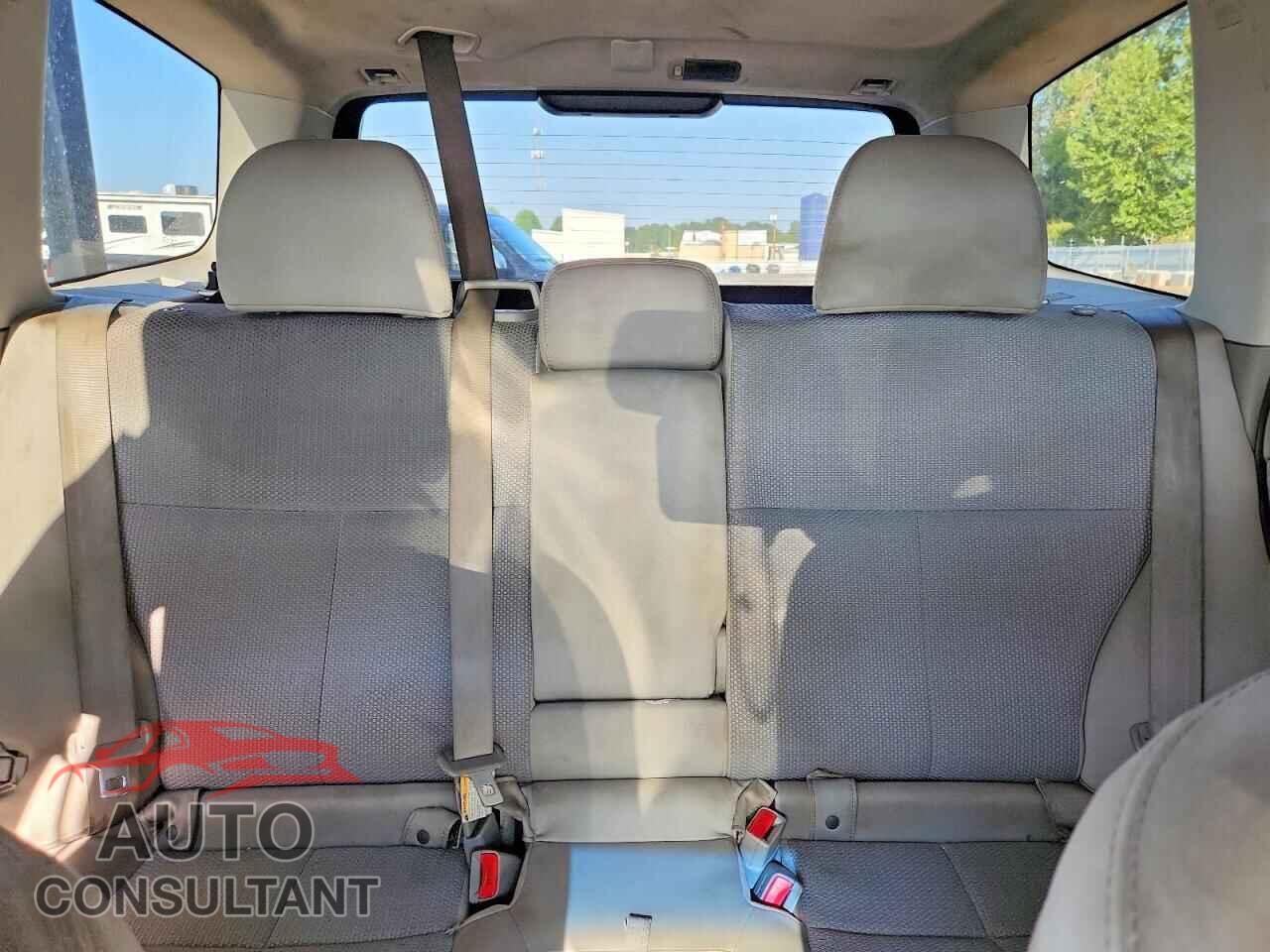 SUBARU FORESTER 2011 - JF2SHADC3BH710043