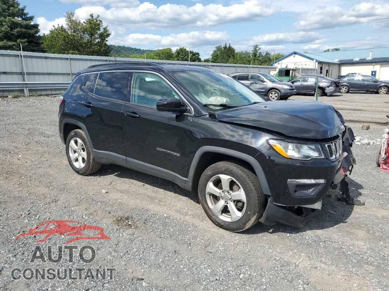 JEEP COMPASS 2018 - 3C4NJDBB8JT239244