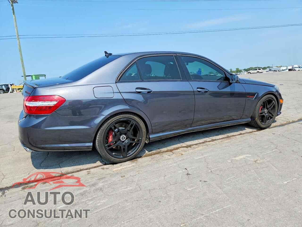 MERCEDES-BENZ E-CLASS 2012 - WDDHF7EB3CA546249