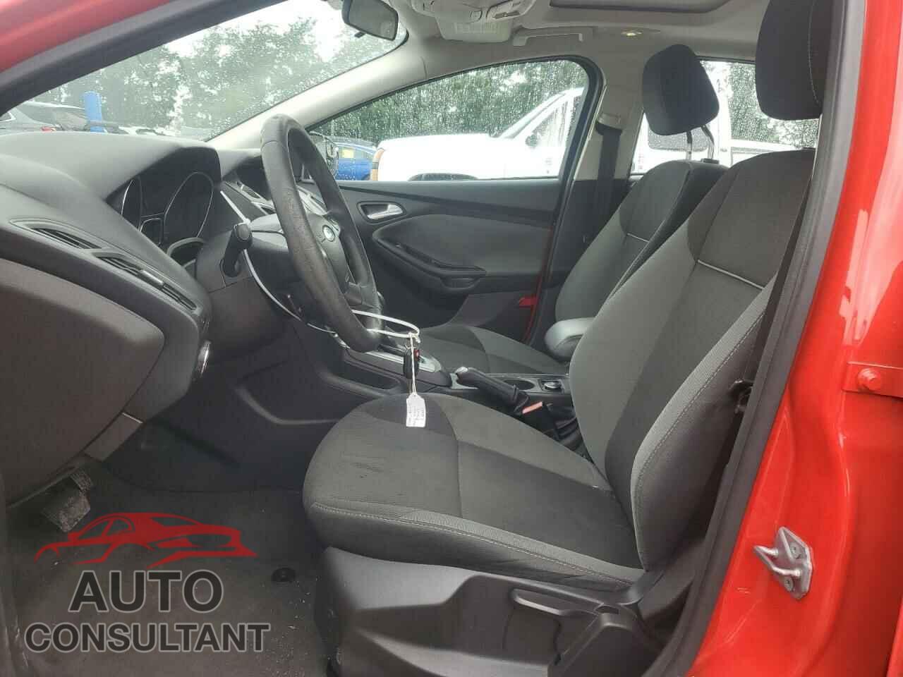 FORD FOCUS 2012 - 1FAHP3K29CL134433