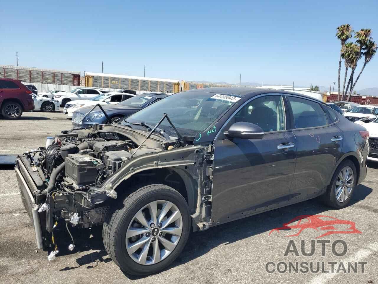 KIA OPTIMA 2018 - 5XXGT4L32JG244283
