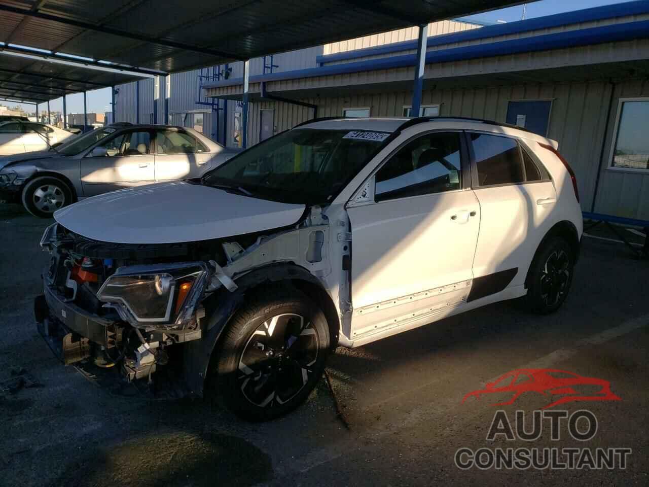 KIA NIRO WIND 2023 - KNDCR3L13P5021415