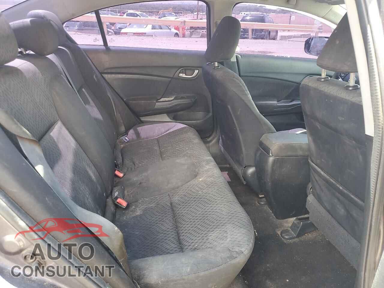 HONDA CIVIC 2015 - 19XFB2F77FE095547
