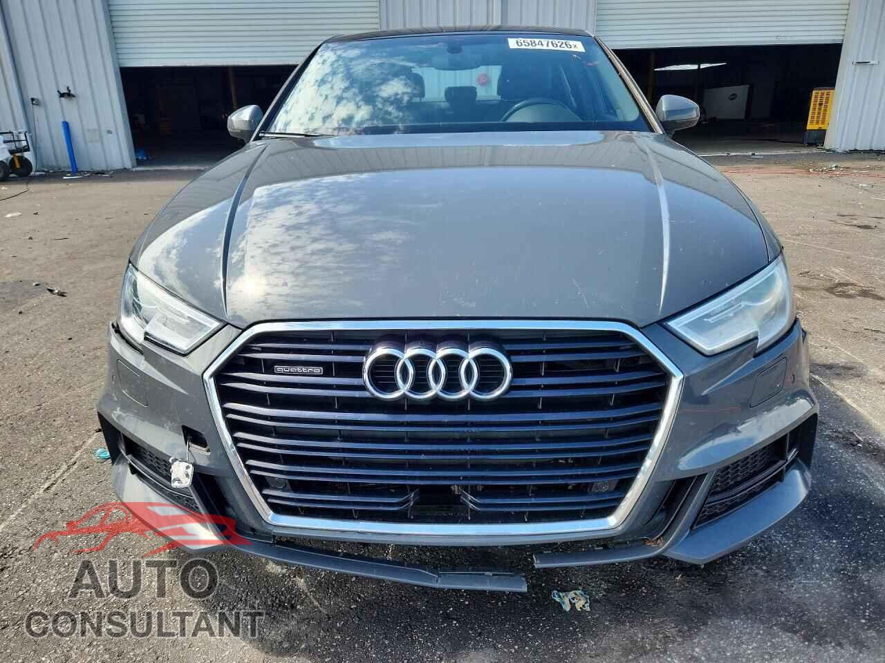 AUDI A3 2017 - WAUJ8GFF3H1067244