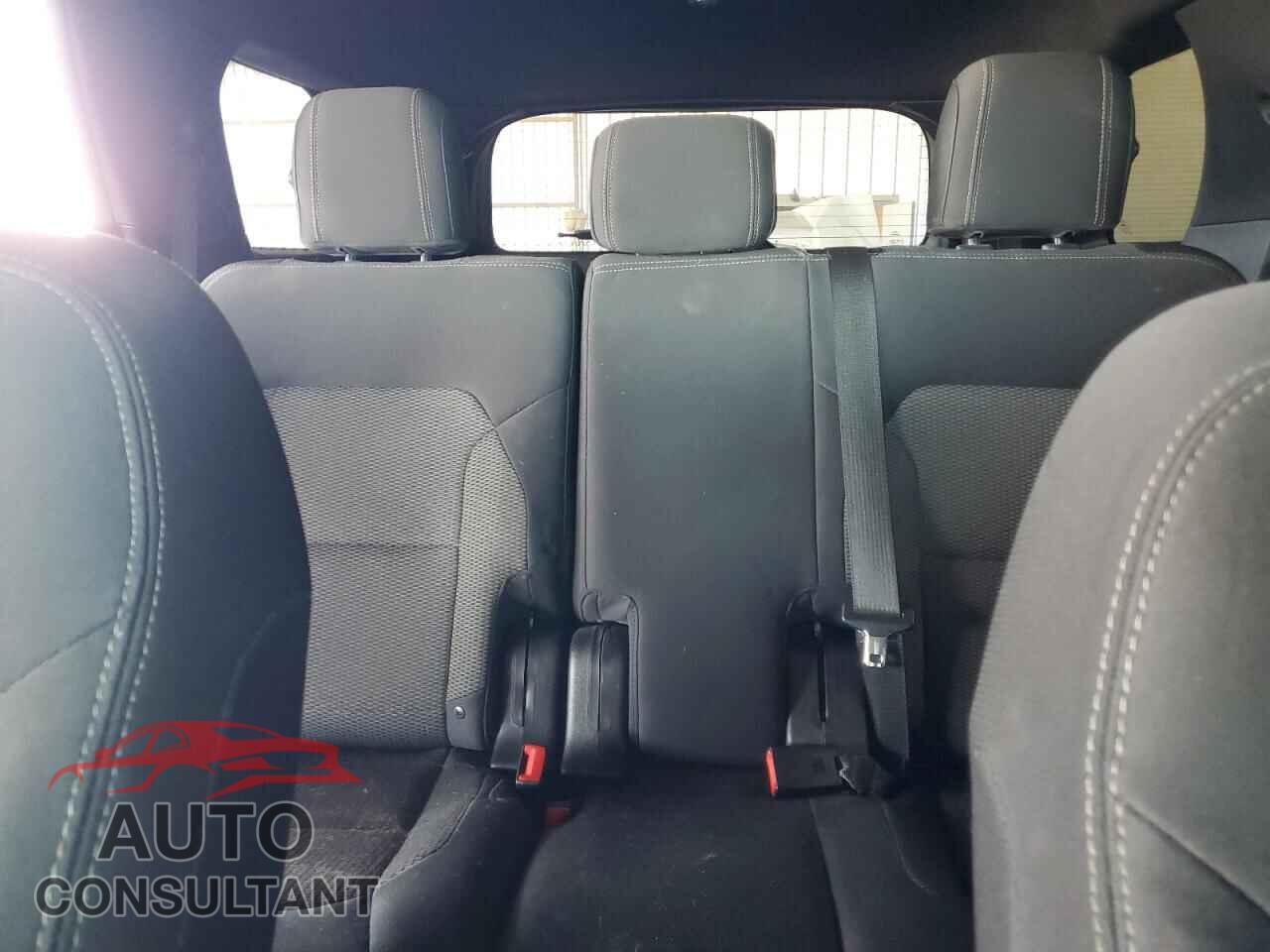 FORD EXPLORER 2016 - 1FM5K7D84GGA35775