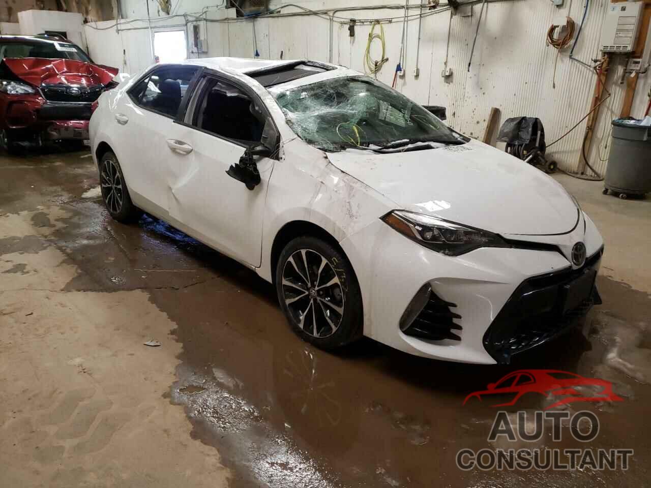 TOYOTA COROLLA 2018 - 2T1BURHE6JC009035