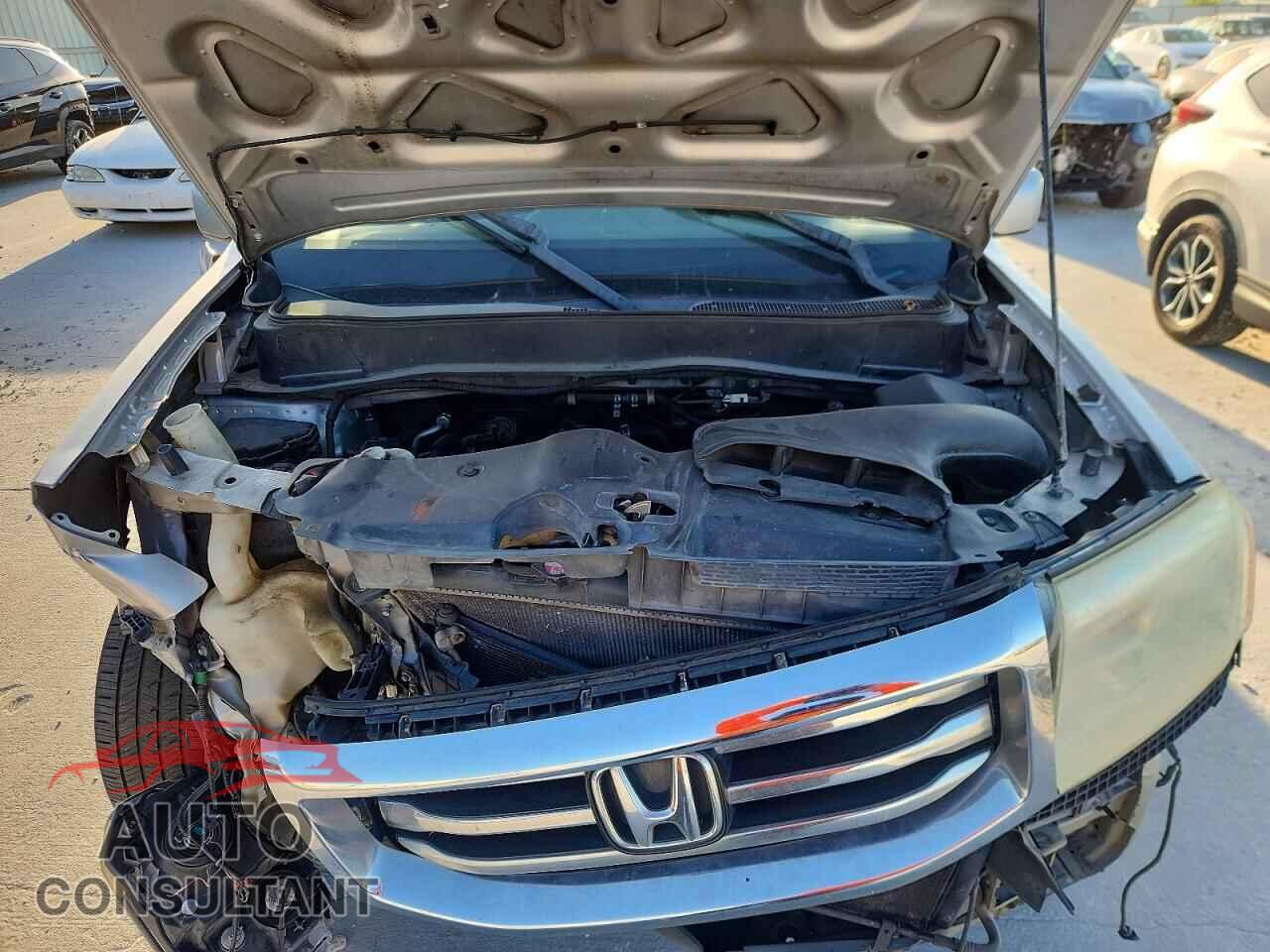 HONDA PILOT 2013 - 5FNYF3H55DB031822