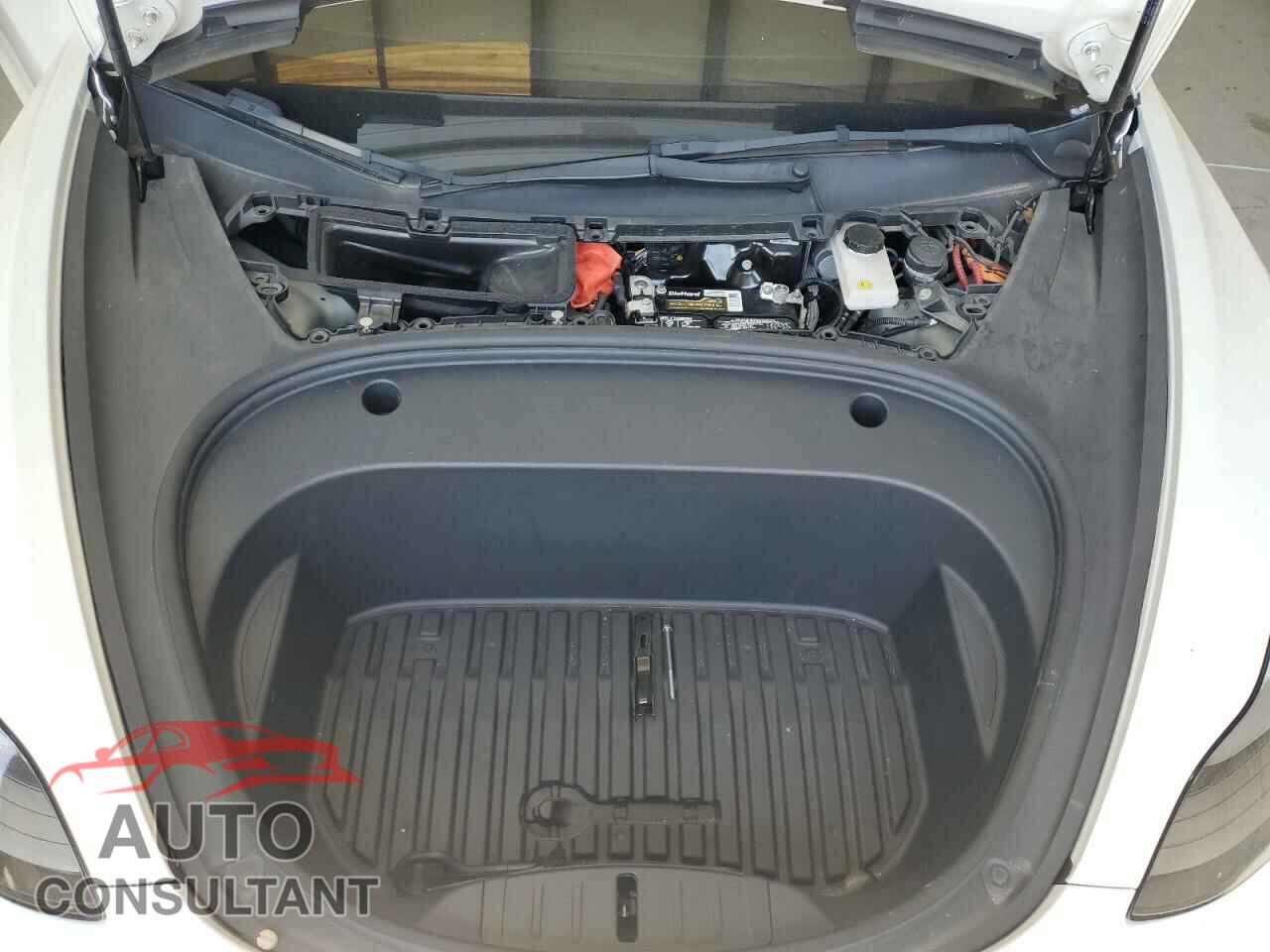 TESLA MODEL 3 2021 - 5YJ3E1EA5MF089643