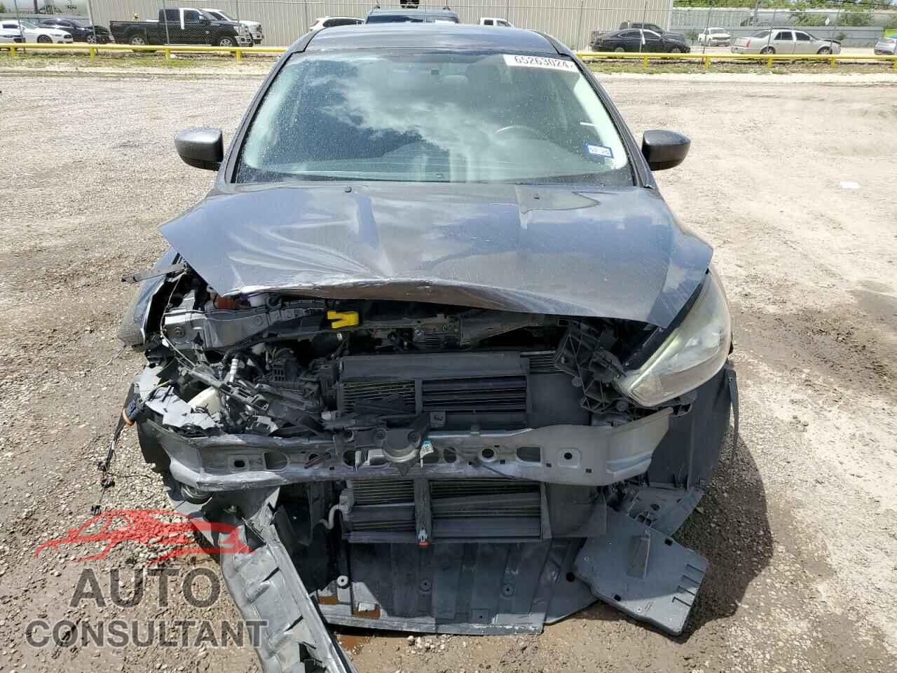 FORD FOCUS 2018 - 1FADP3FE1JL249236