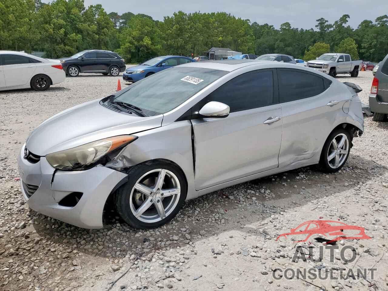 HYUNDAI ELANTRA 2013 - KMHDH4AE5DU656698