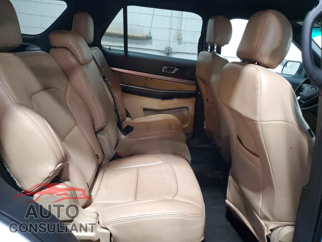 FORD EXPLORER 2016 - 1FM5K7B89GGB31923