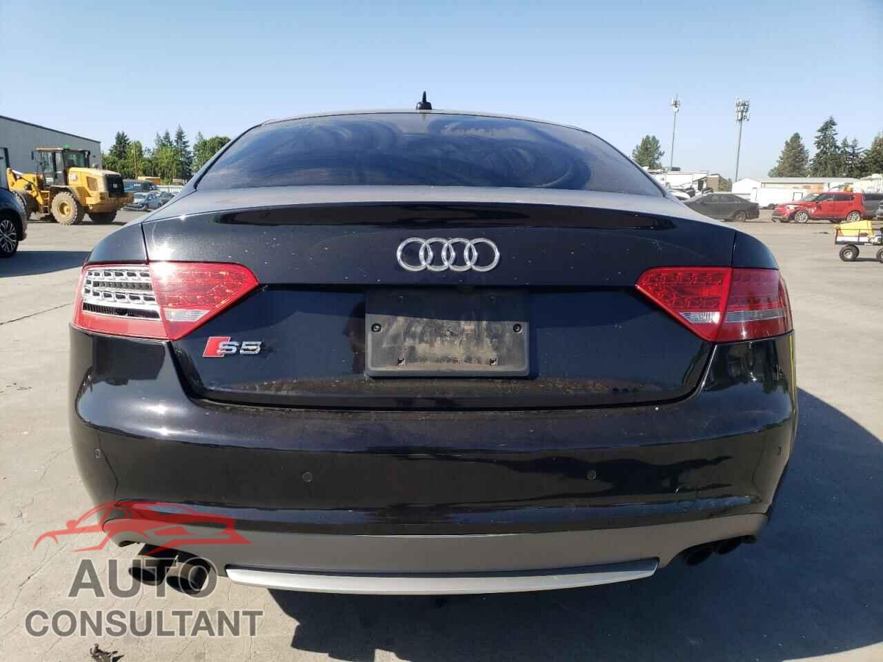 AUDI S5/RS5 2012 - WAUCVAFR2CA002483