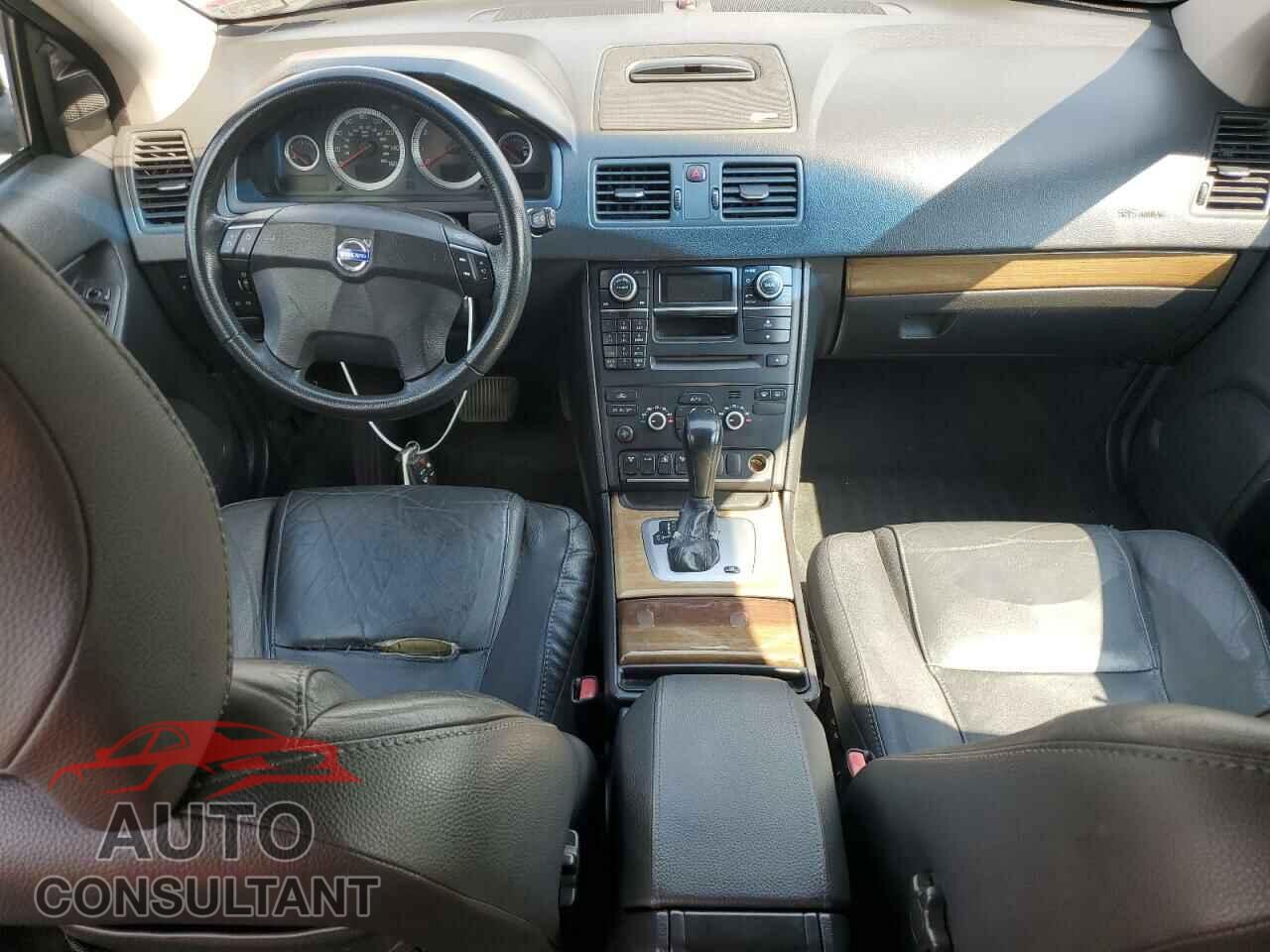 VOLVO XC90 2011 - YV4952CY2B1586040