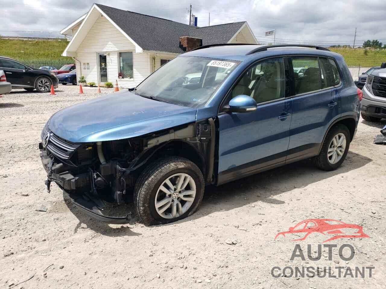 VOLKSWAGEN TIGUAN 2017 - WVGBV7AX3HK006014