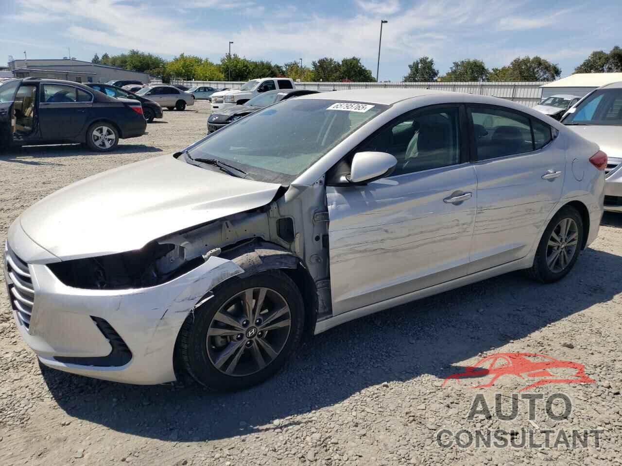 HYUNDAI ELANTRA 2018 - 5NPD84LF3JH299019
