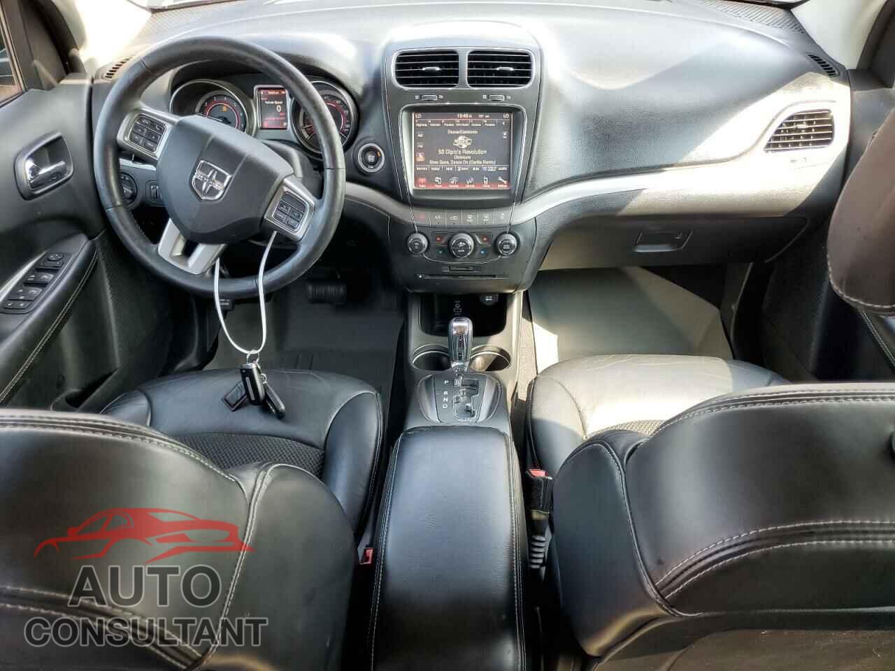 DODGE JOURNEY 2017 - 3C4PDDGG3HT556024