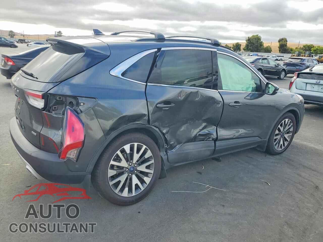 FORD ESCAPE 2020 - 1FMCU0DZ8LUA10181