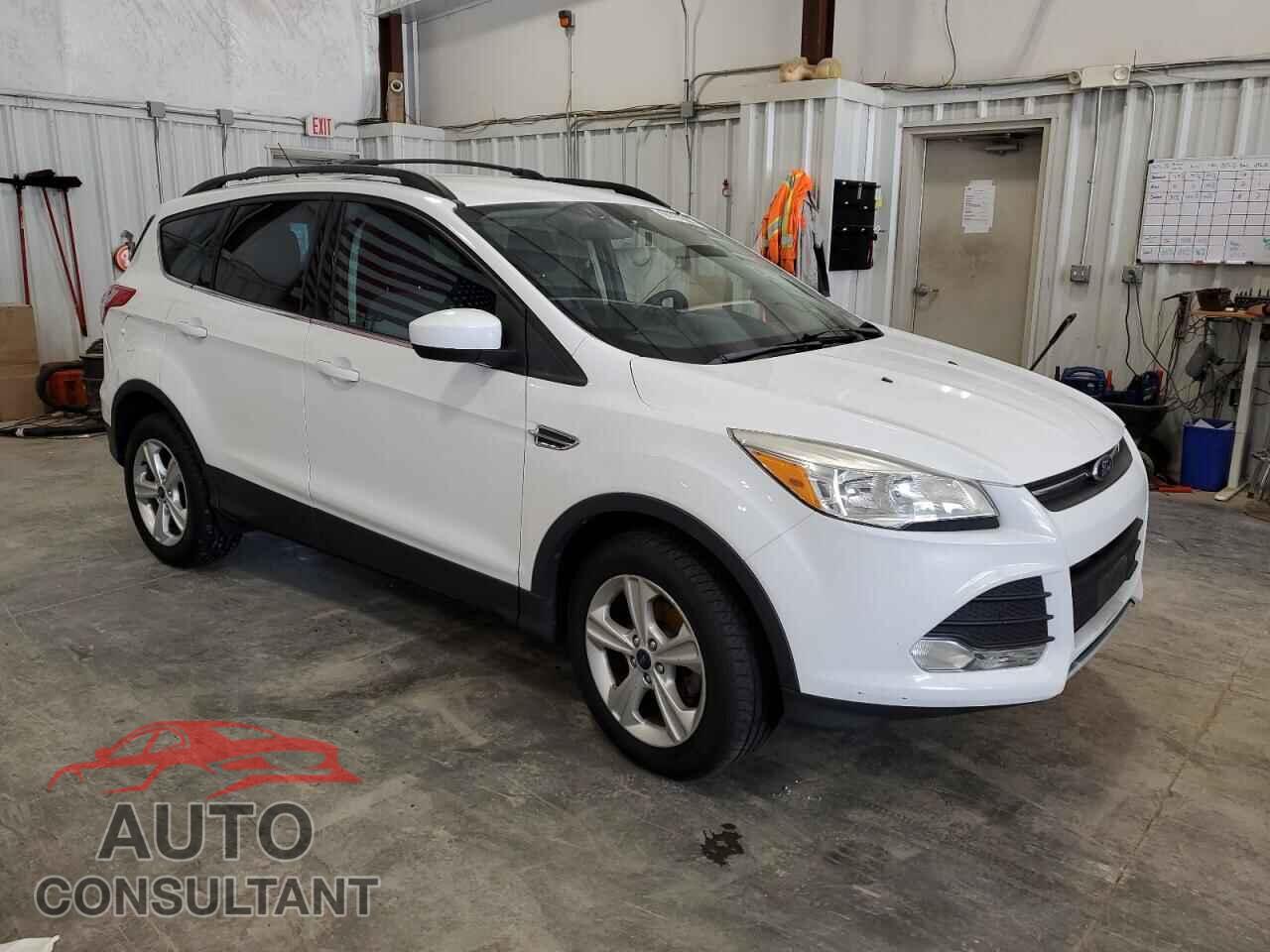 FORD ESCAPE 2013 - 1FMCU0GX5DUC64040