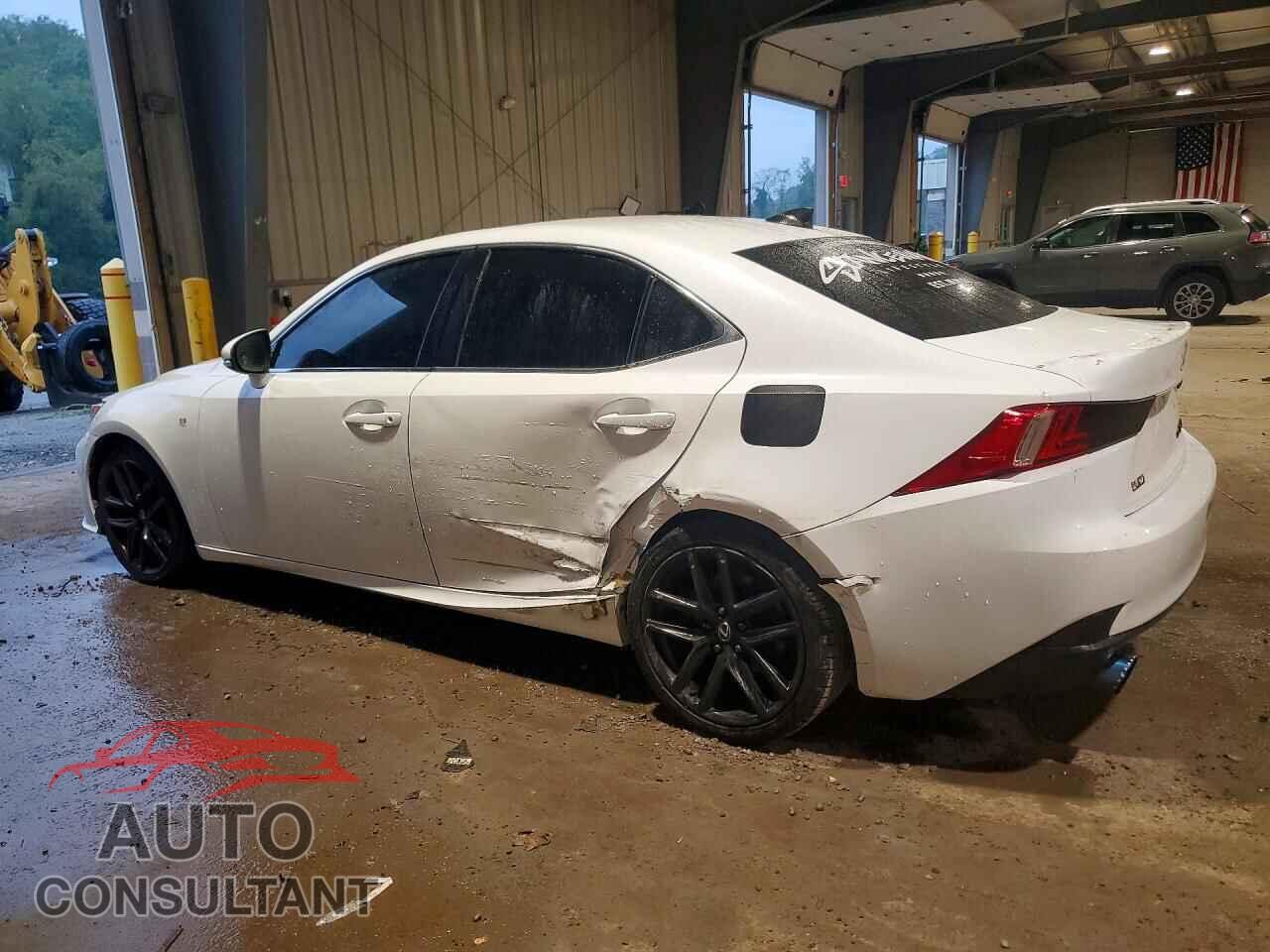 LEXUS IS 2015 - JTHCF1D2XF5022658