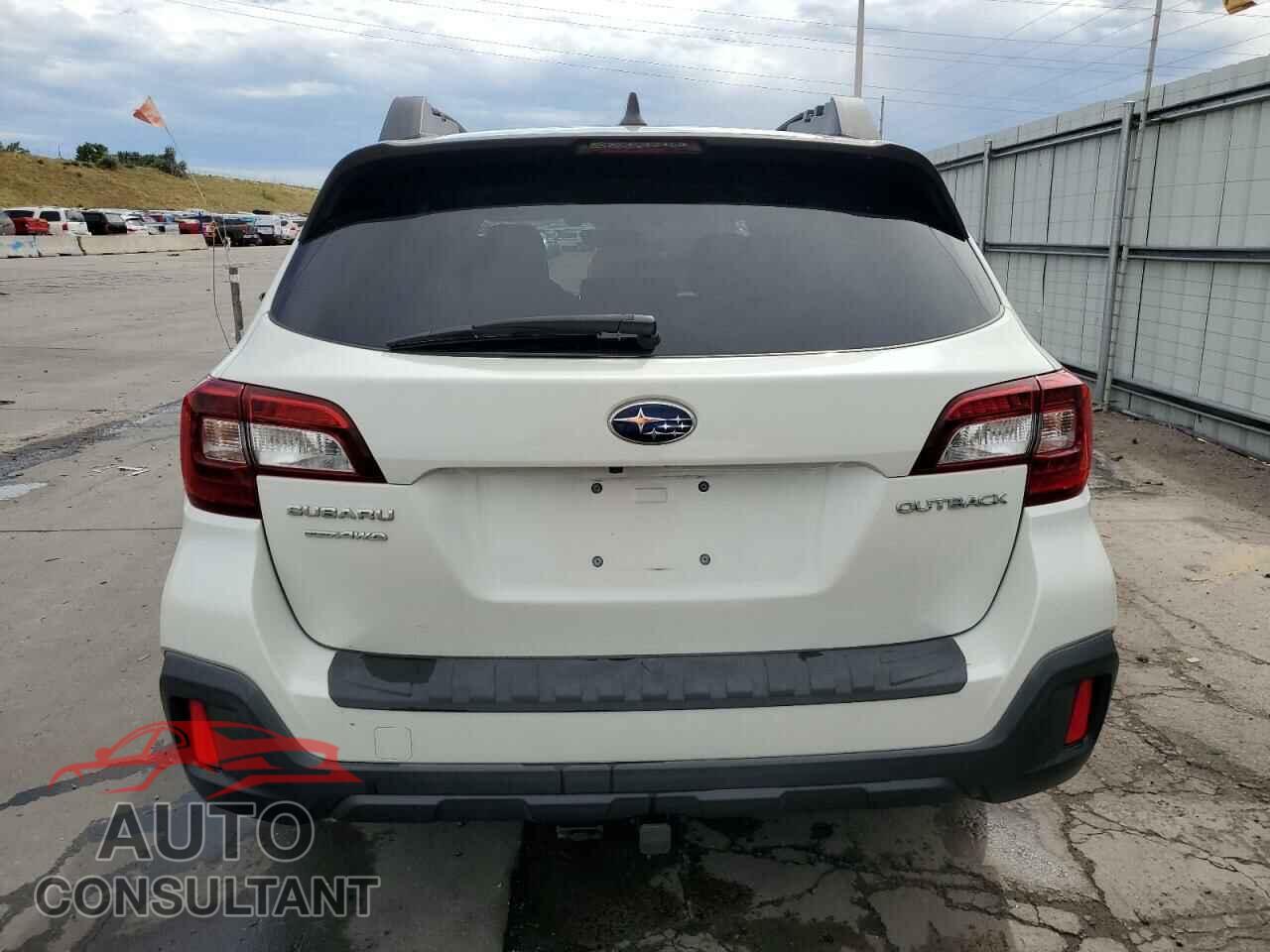 SUBARU OUTBACK 2019 - 4S4BSAFC5K3390455