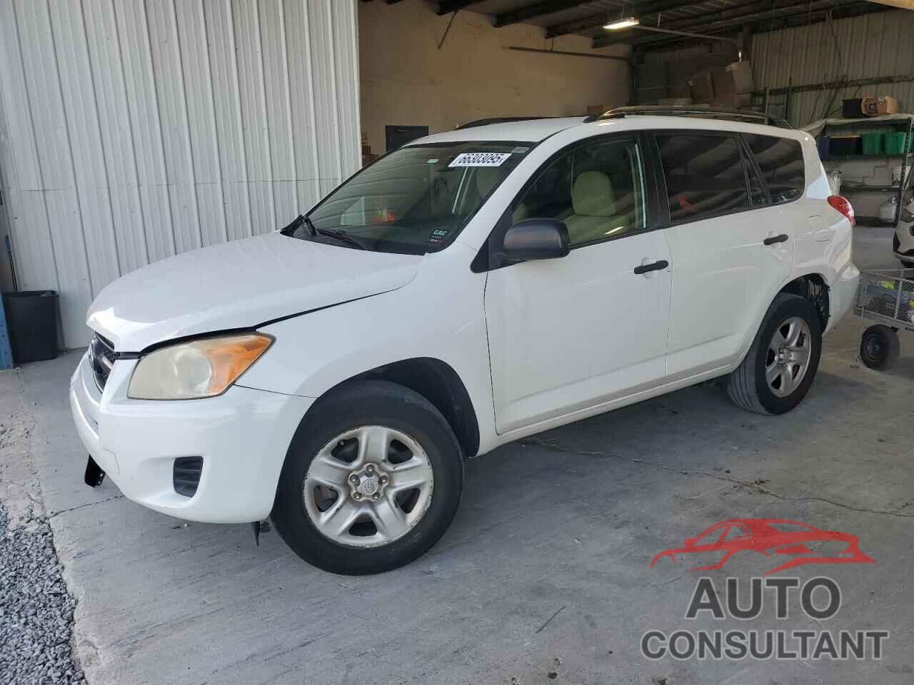 TOYOTA RAV4 2010 - JTMKF4DV1A5017611