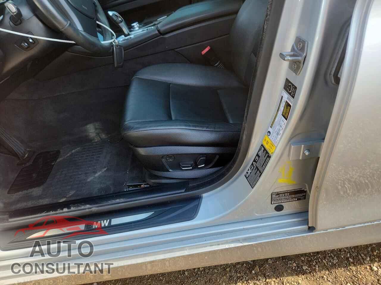 BMW 5 SERIES 2013 - WBAFU7C53DDU71585