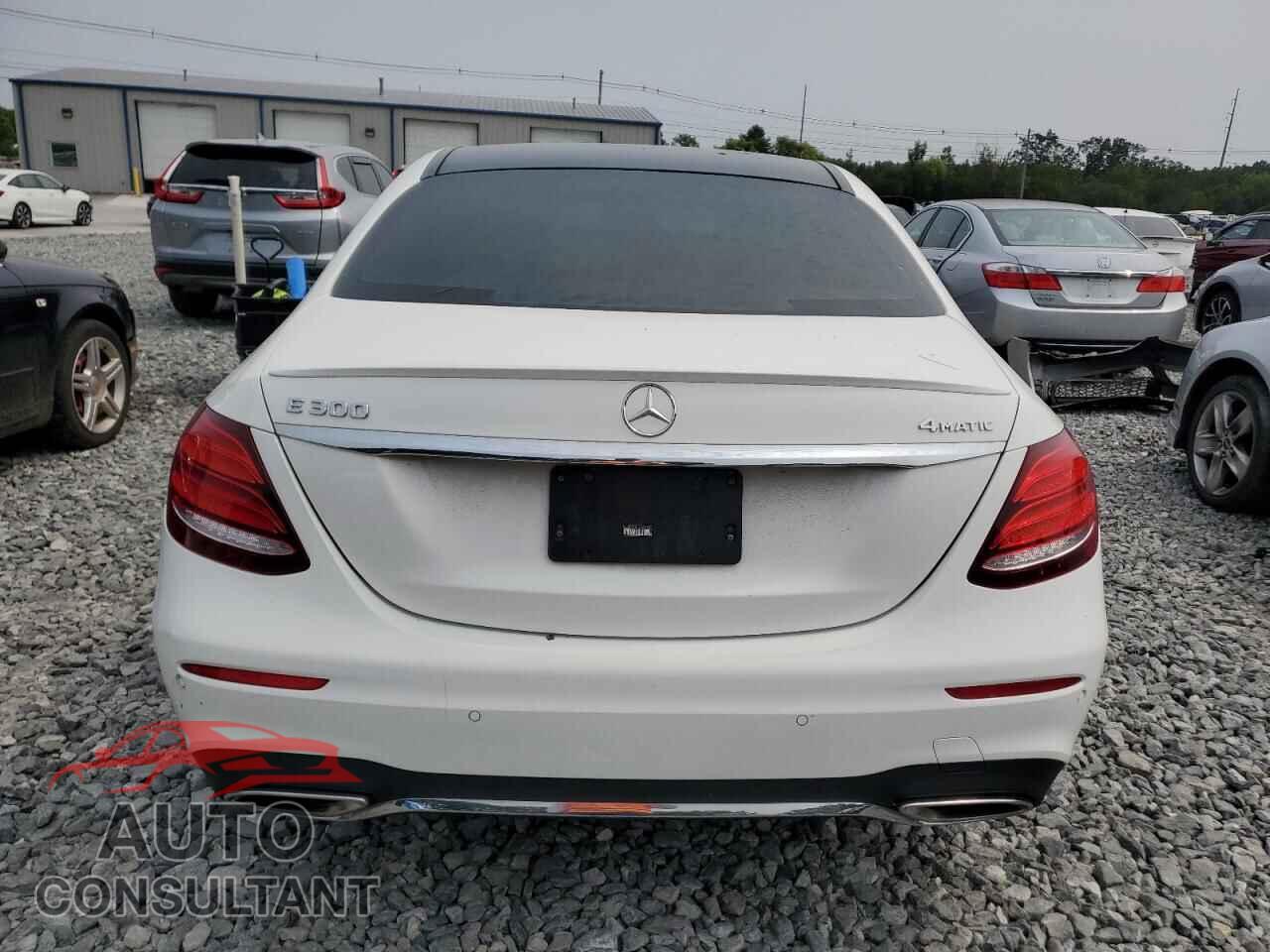 MERCEDES-BENZ E-CLASS 2018 - WDDZF4KB7JA407200