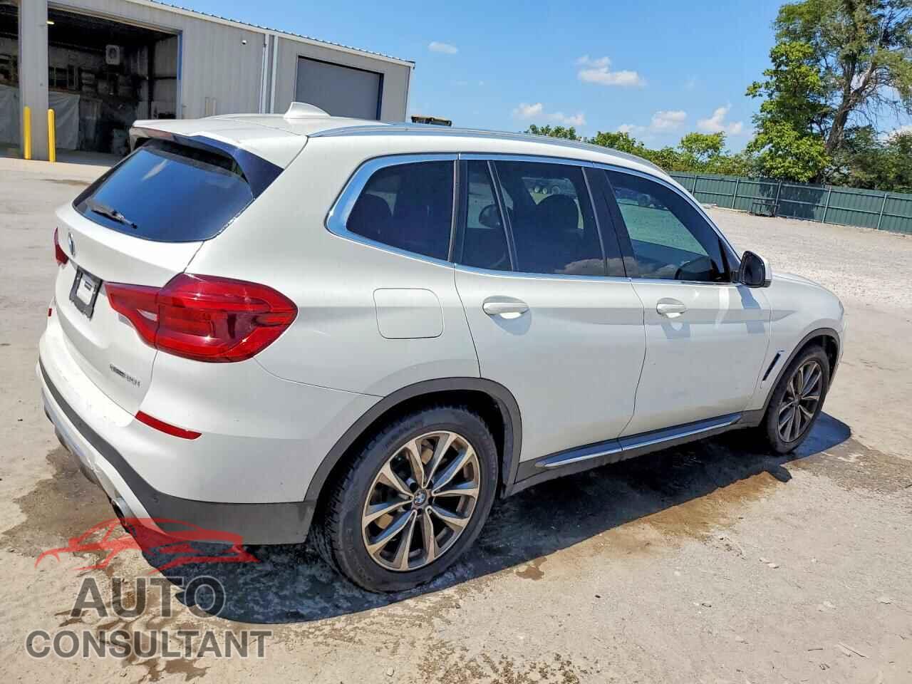 BMW X3 2019 - 5UXTR7C52KLF37202