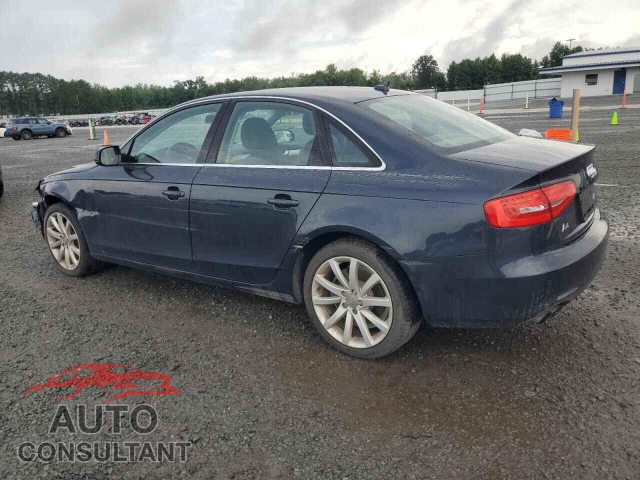 AUDI A4 2013 - WAUKFBFL1DN048908
