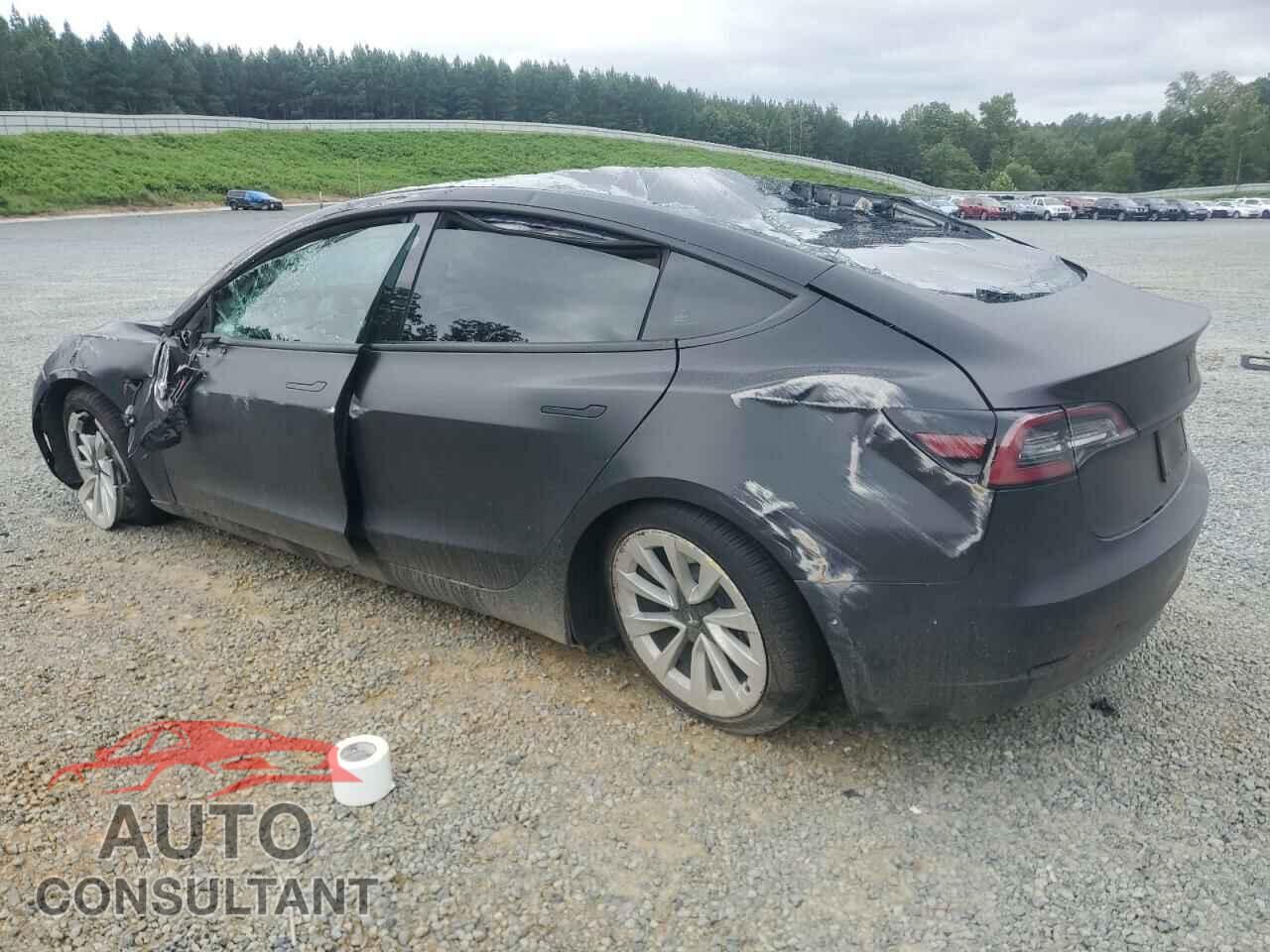 TESLA MODEL 3 2022 - 5YJ3E1EB8NF121592