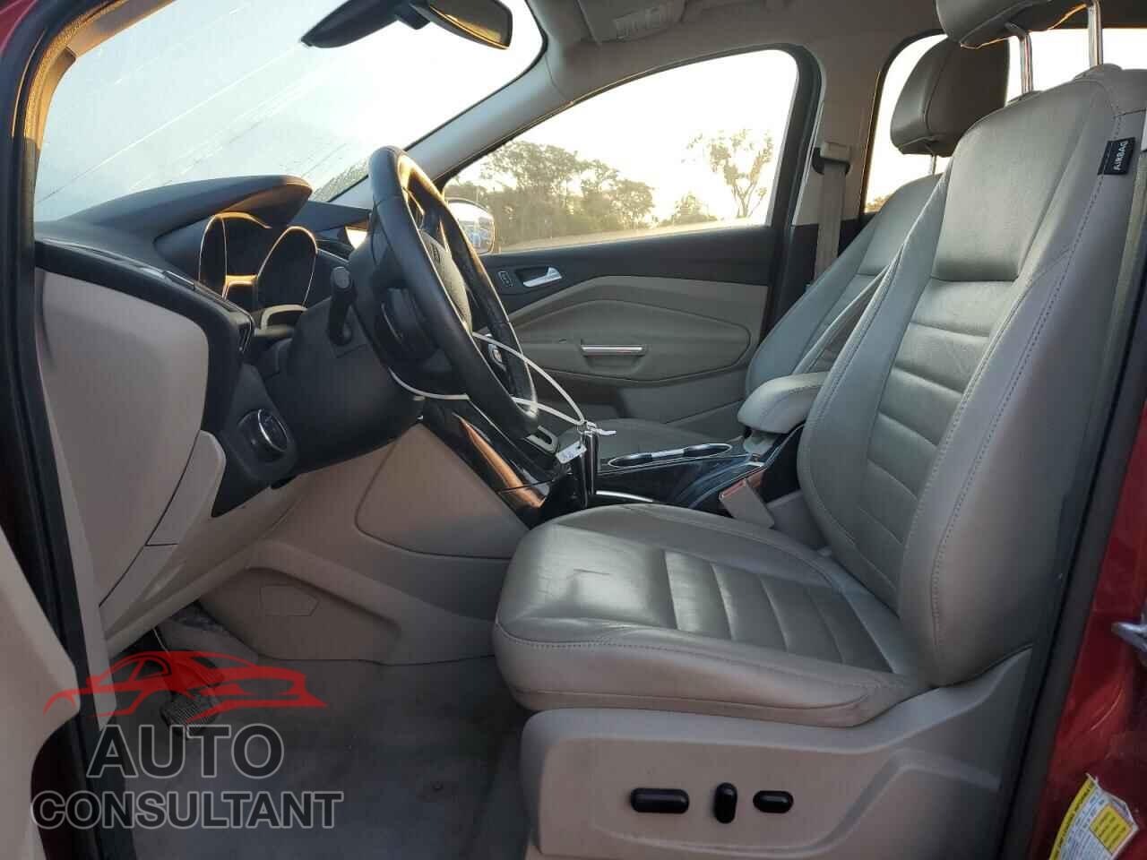 FORD ESCAPE 2014 - 1FMCU9J92EUD52916