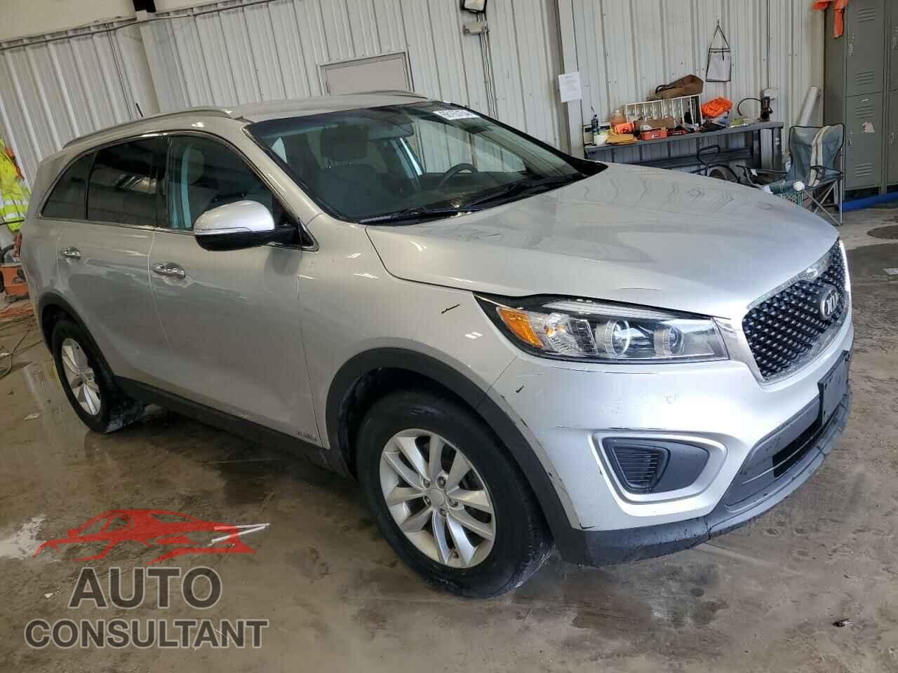 KIA SORENTO 2017 - 5XYPGDA33HG303662