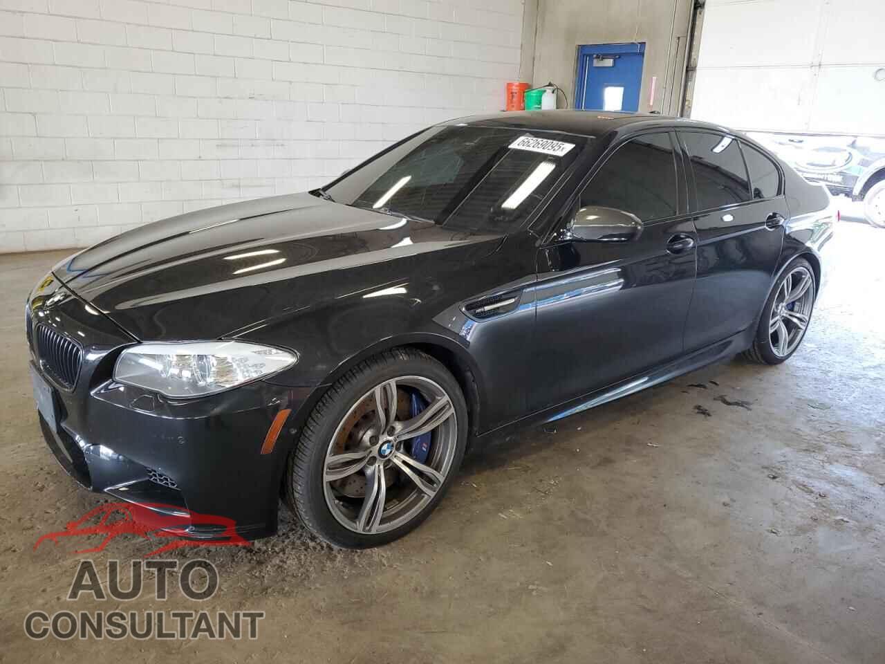 BMW M5 2013 - WBSFV9C56DD095582