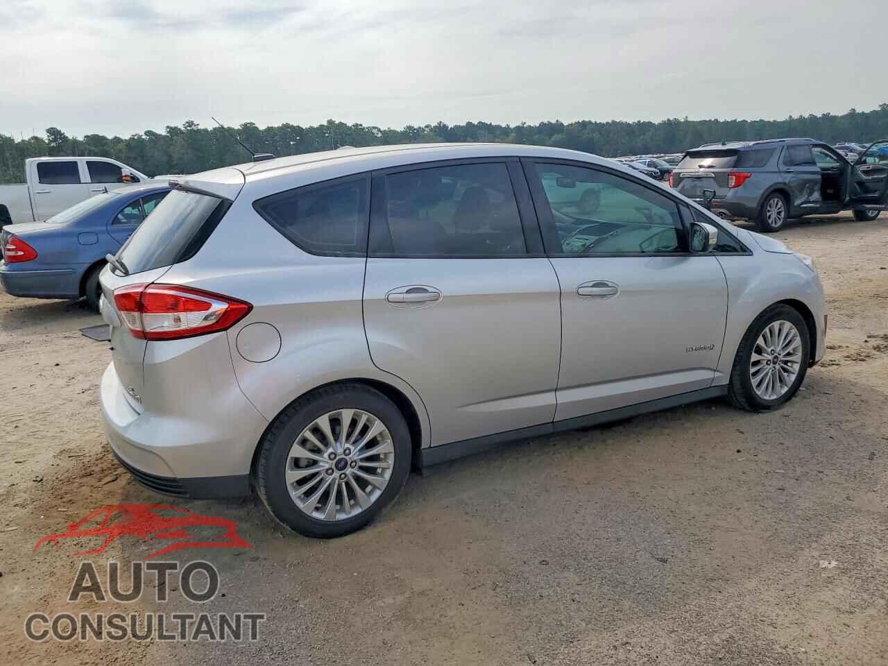 FORD CMAX 2018 - 1FADP5AU1JL101596