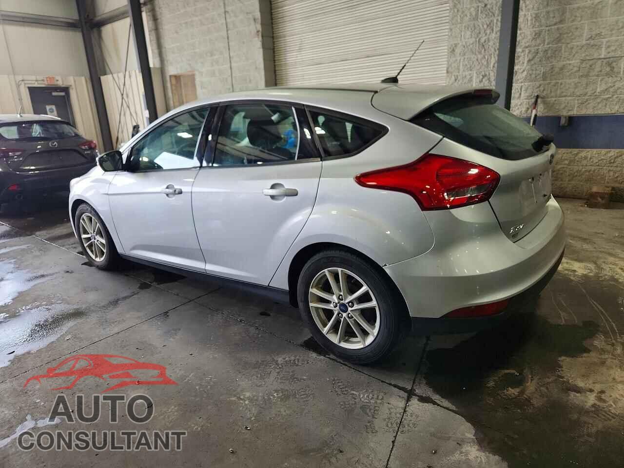 FORD FOCUS 2017 - 1FADP3K27HL217641