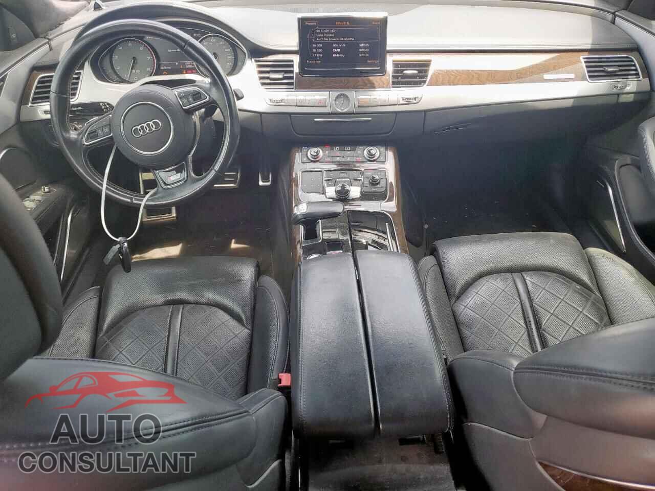 AUDI S8 2013 - WAUD2AFD8DN015511
