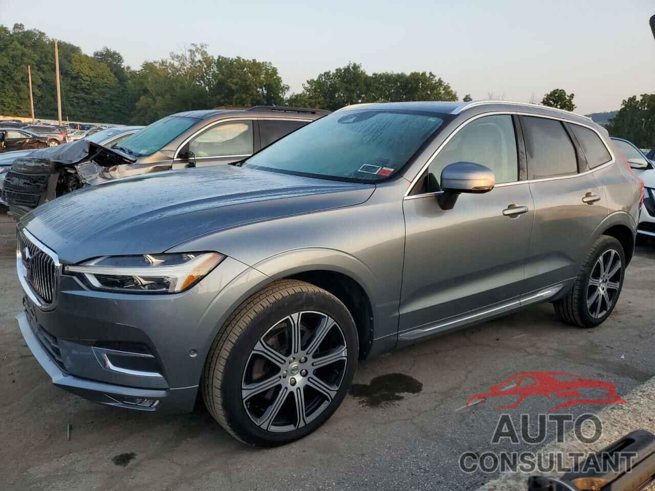 VOLVO XC60 2018 - YV4A22RL0J1036612