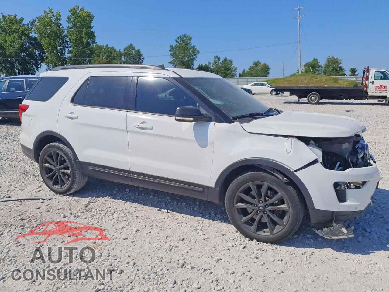 FORD EXPLORER 2018 - 1FM5K8D82JGB44751