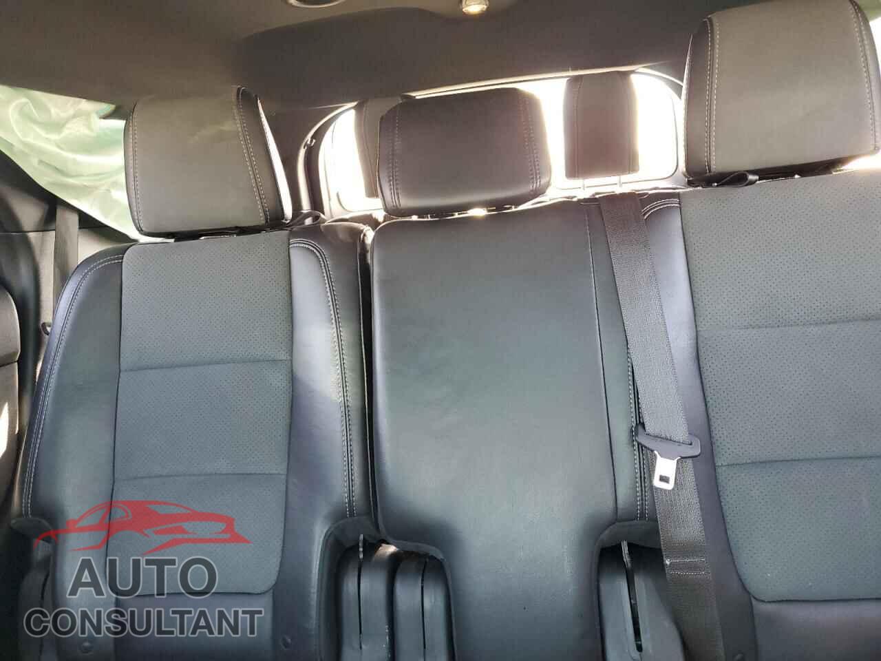 FORD EXPLORER 2015 - 1FM5K7D89FGA03516