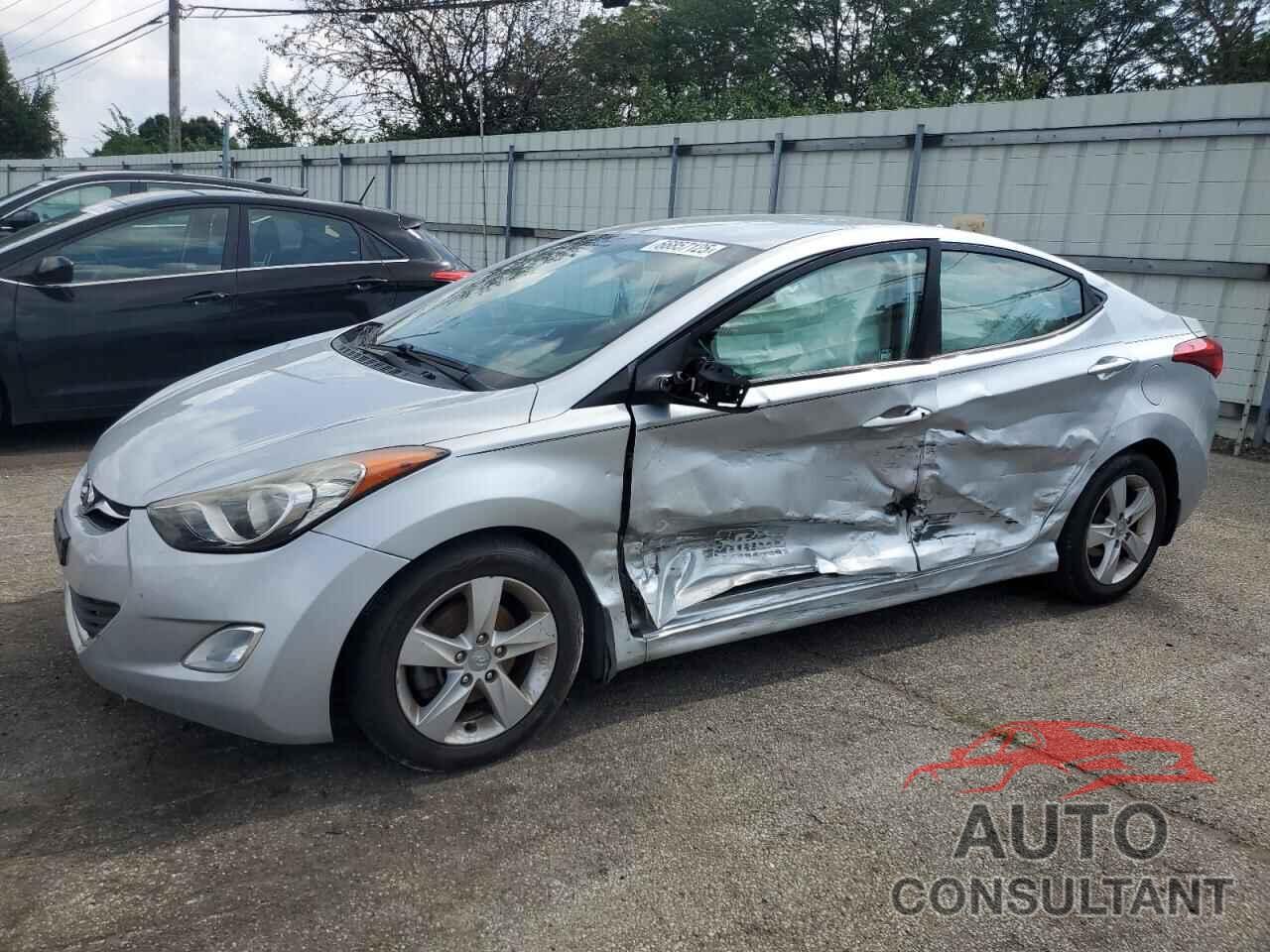HYUNDAI ELANTRA 2013 - 5NPDH4AE1DH288745