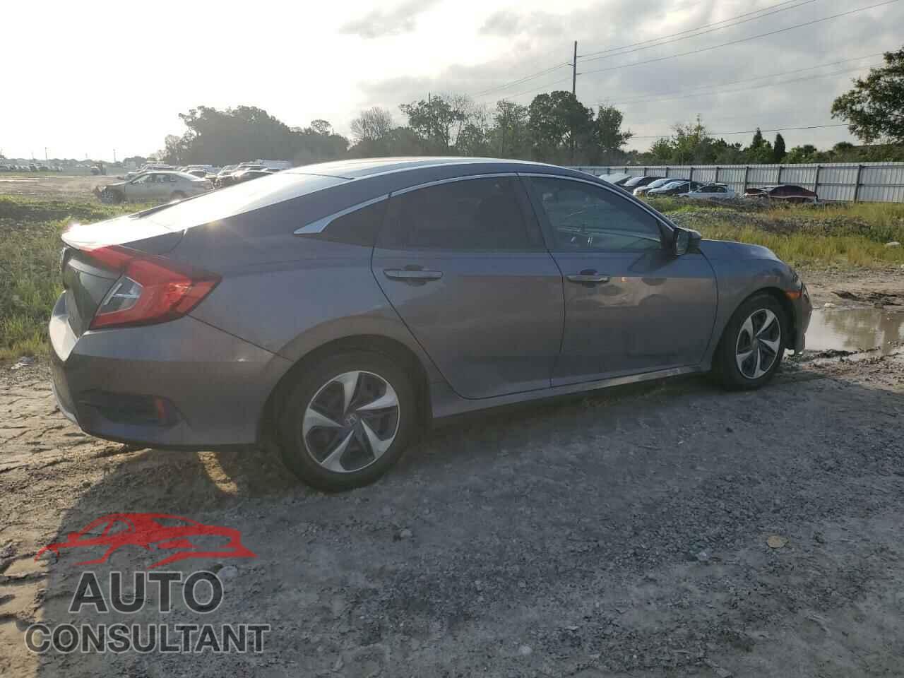 HONDA CIVIC 2019 - 19XFC2F68KE000444