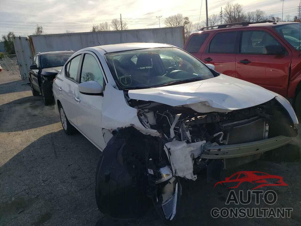 NISSAN VERSA 2019 - 3N1CN7AP7KL866516