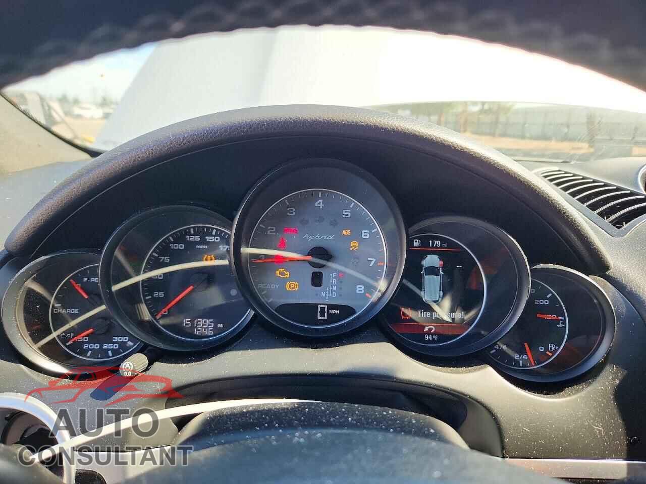 PORSCHE CAYENNE 2012 - WP1AE2A25CLA93083