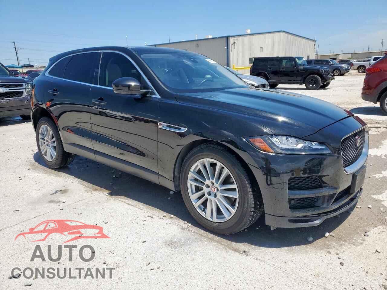 JAGUAR F-PACE 2017 - SADCK2BV8HA062946